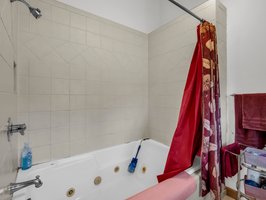  Photo 31
