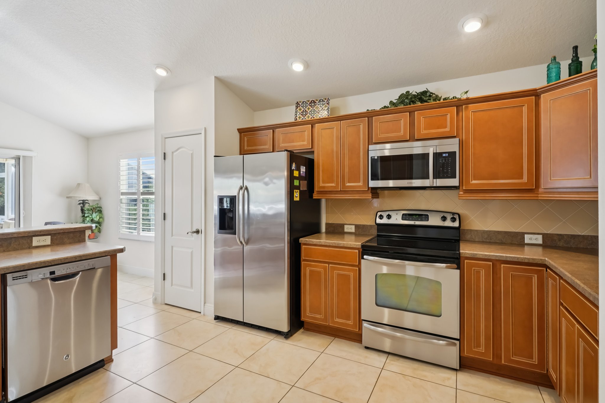 Opal Ct-S2002-019.jpg