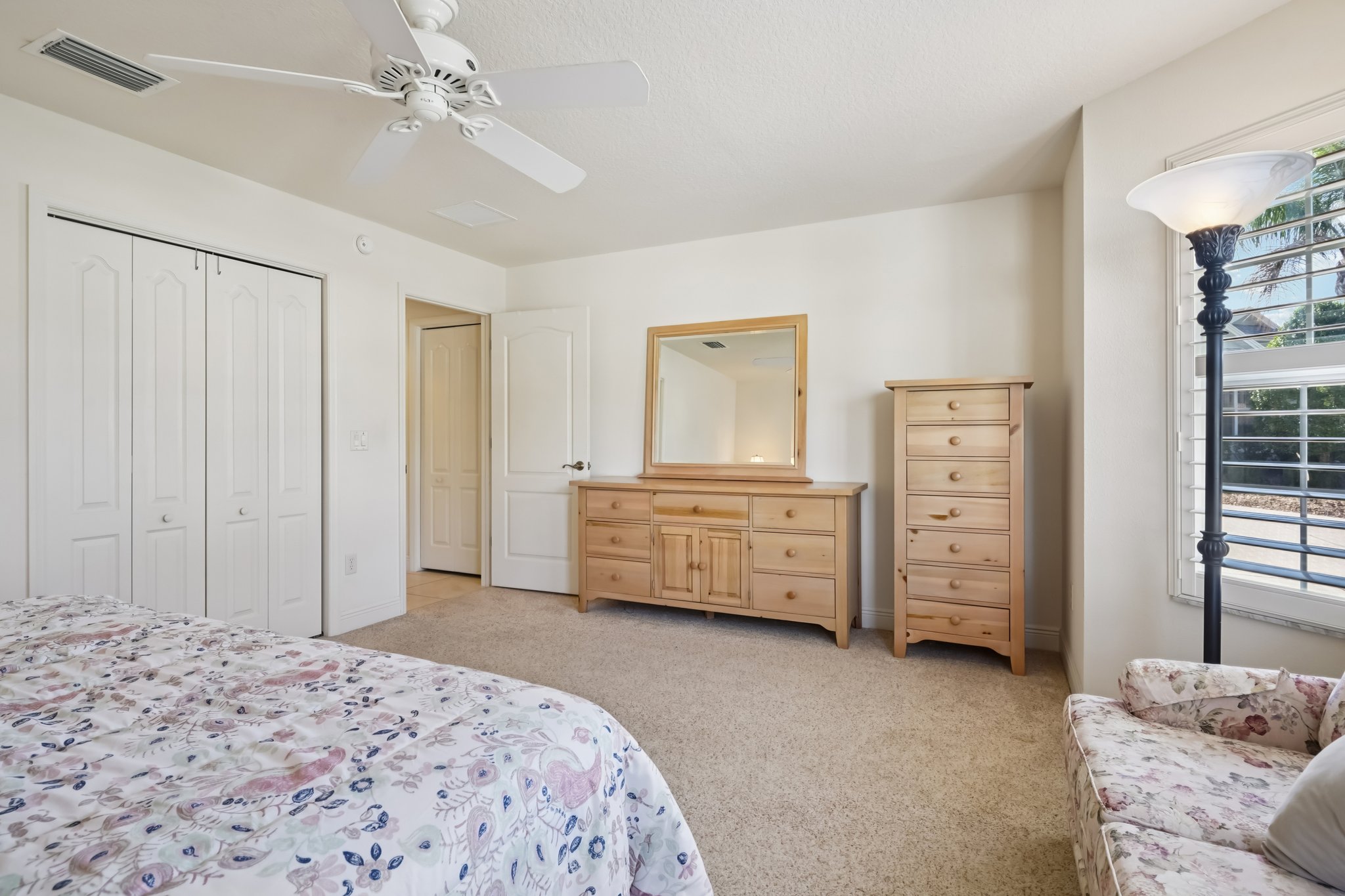 Opal Ct-S2002-034.jpg