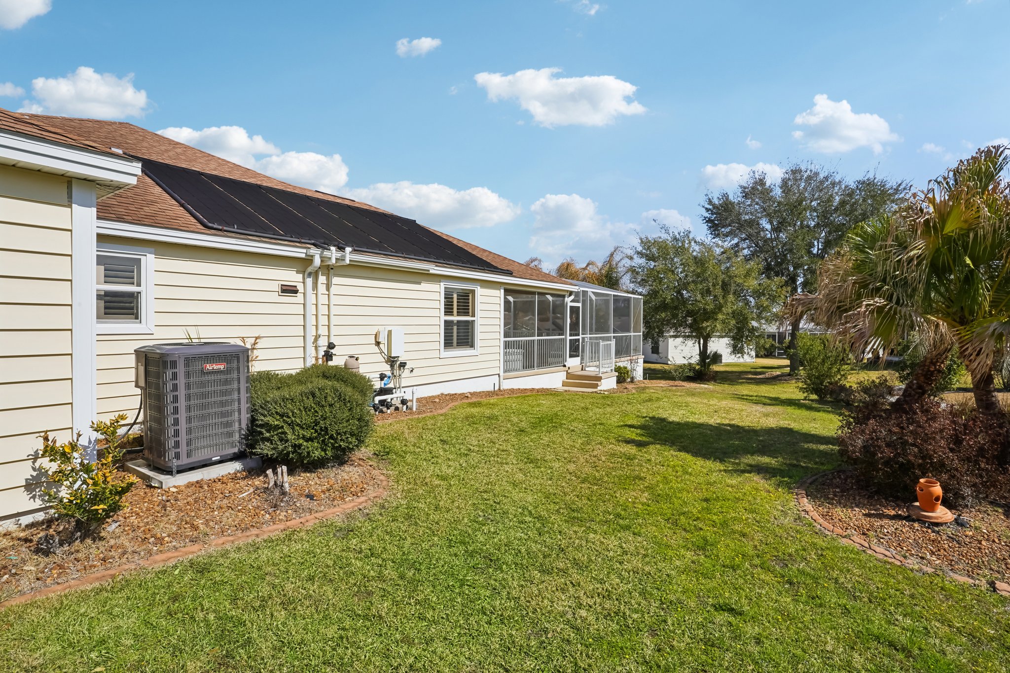 Opal Ct-S2002-050.jpg