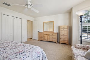 Opal Ct-S2002-034.jpg