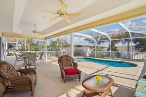 Opal Ct-S2002-042.jpg