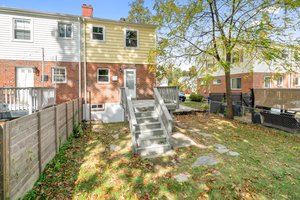 2251 Roanoke Dr. 35.jpg