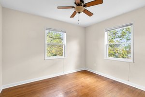 2251 Roanoke Dr. 17.jpg