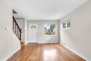 2251 Roanoke Dr. 07.jpg