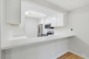 007_F8_2252 Almaden Rd a