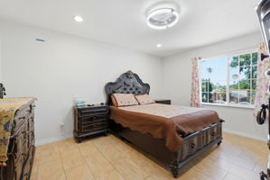 015_F8_2252 Denair Ave