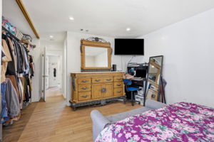 018_F8_2252 Denair Ave