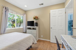 020_F8_2252 Denair Ave