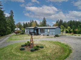 Photo 0