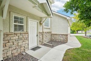 Coronado Pkwy N D-3005-004.jpg