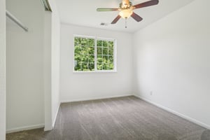 Coronado Pkwy N D-3005-016.jpg