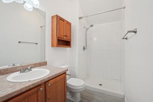 Coronado Pkwy N D-3005-021.jpg