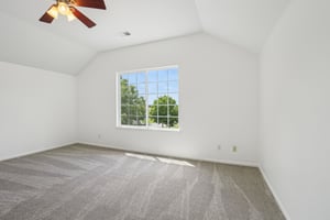 Coronado Pkwy N D-3005-023.jpg