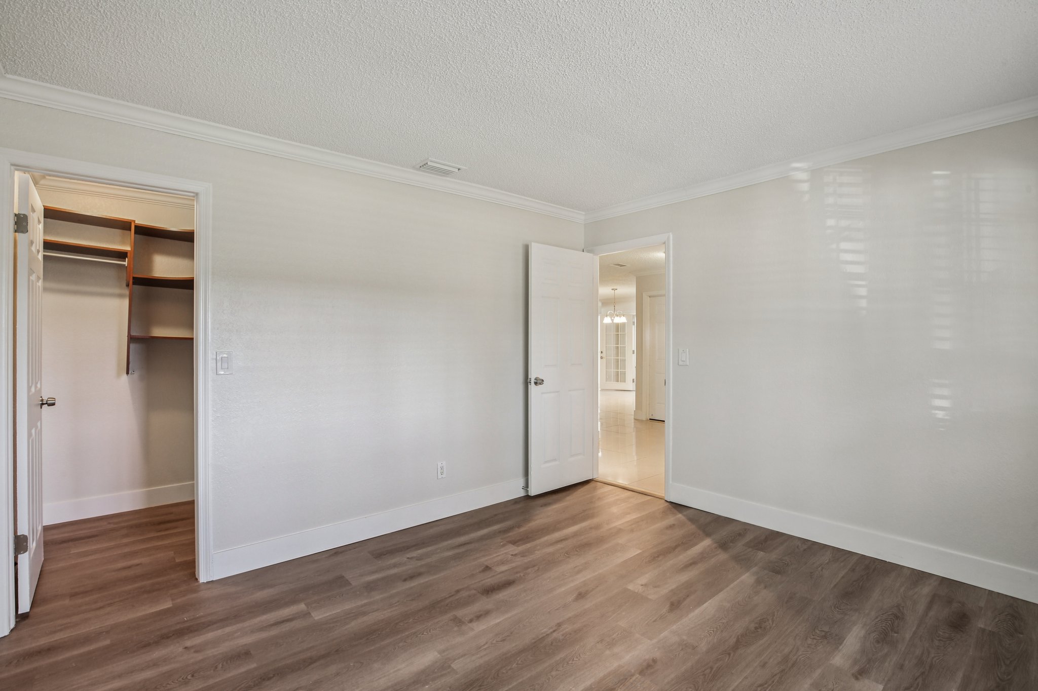 Heron Cir-S1510-030.jpg