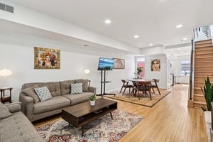 12th St NW-0606-006.jpg