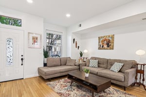 12th St NW-0606-009.jpg