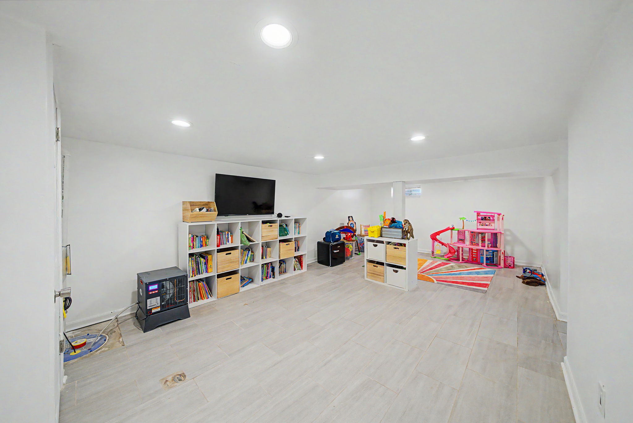  Photo 27
