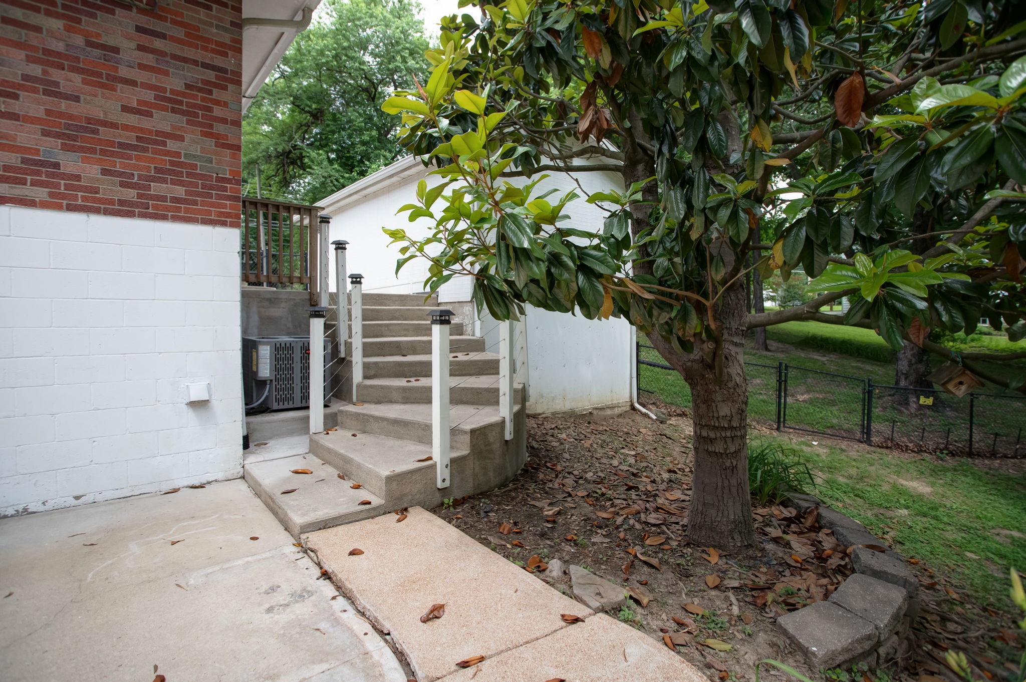  Photo 36