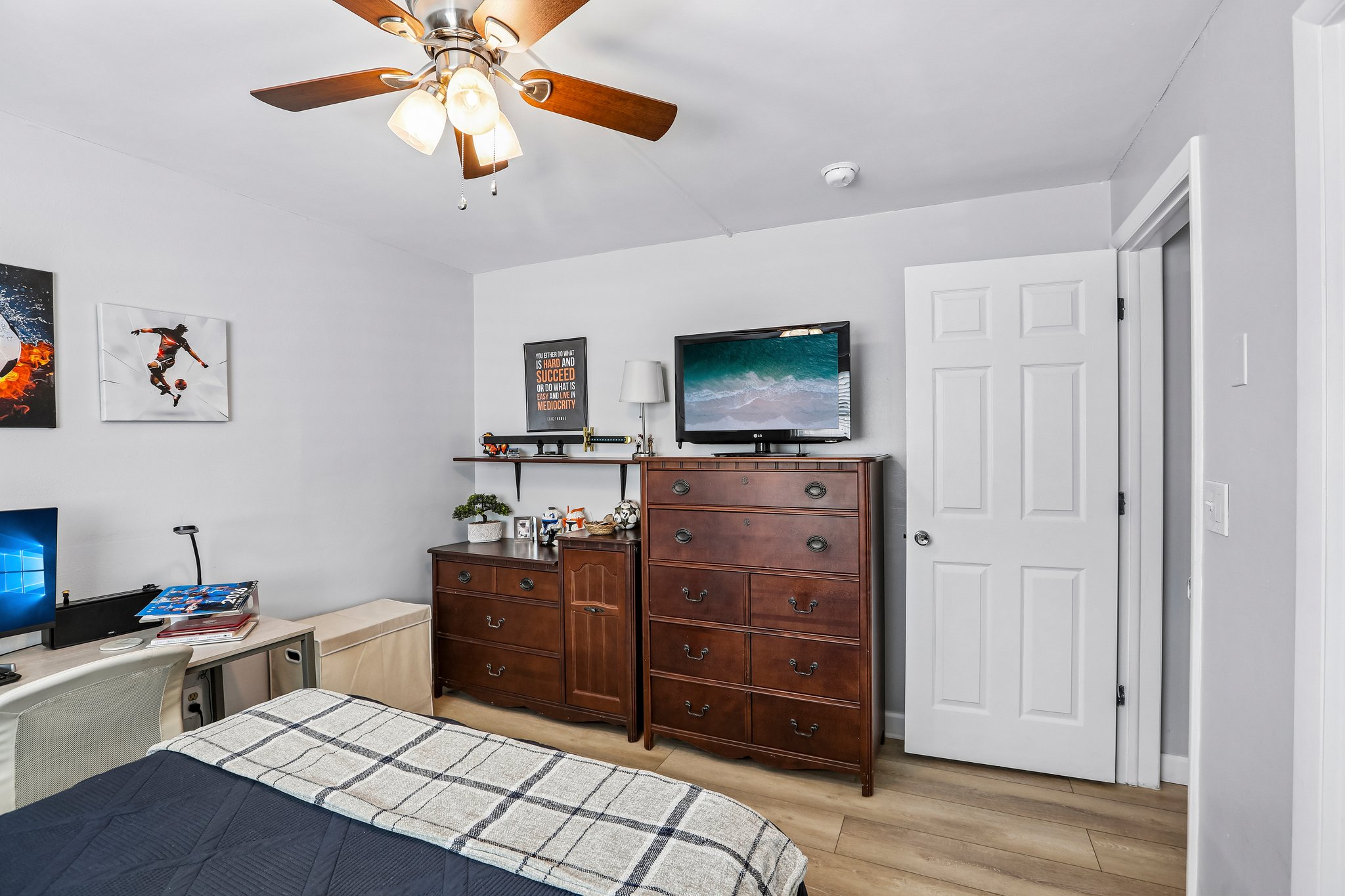 Habersham Dr-S3010-028.jpg