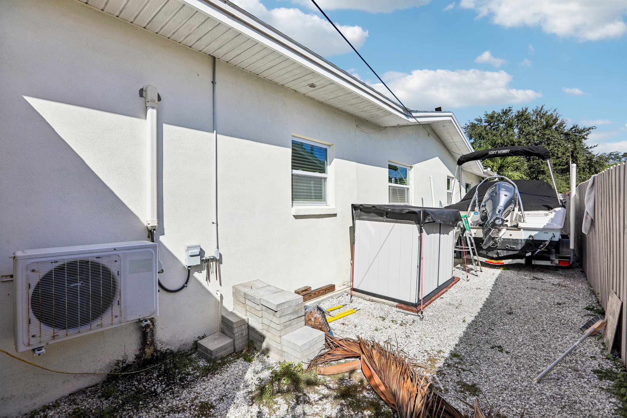 Habersham Dr-S3010-043.jpg