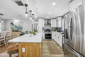 Habersham Dr-S3010-008.jpg
