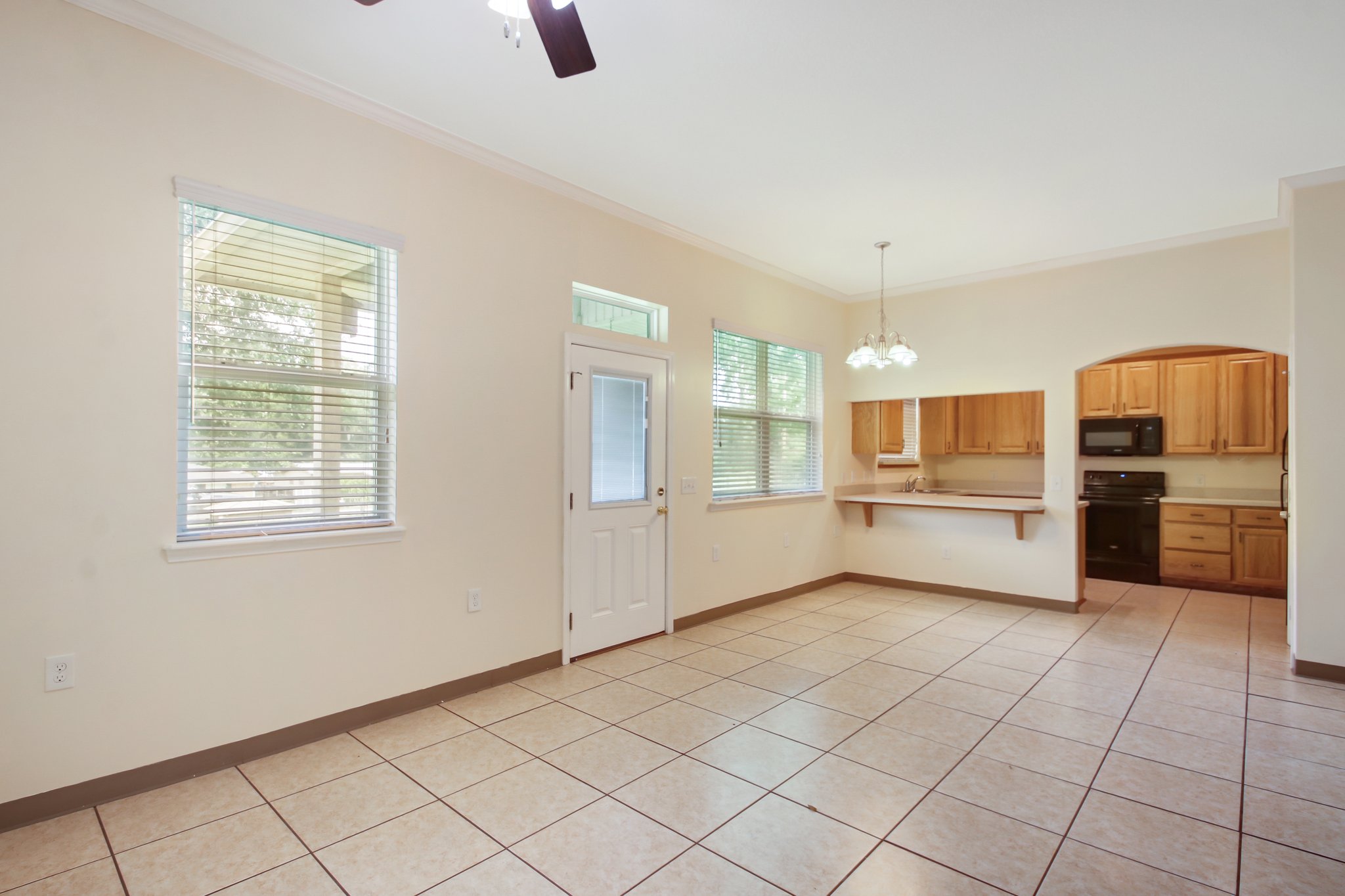 Living/Dining Room