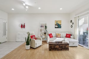 Showers Dr-S0311-007.jpg