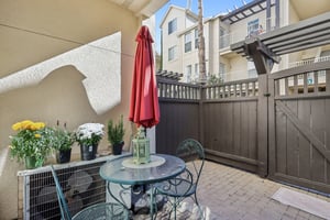 Showers Dr-S0311-025.jpg