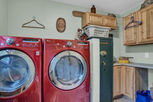  Photo 23