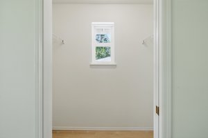  Photo 37