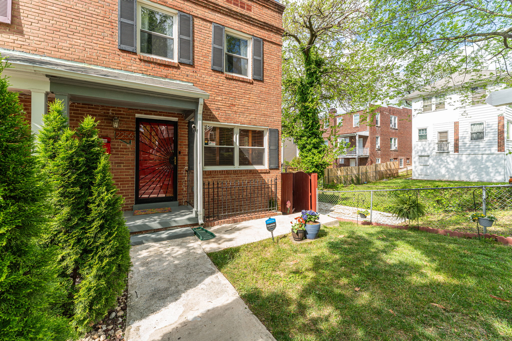 2256 S St SE 00004