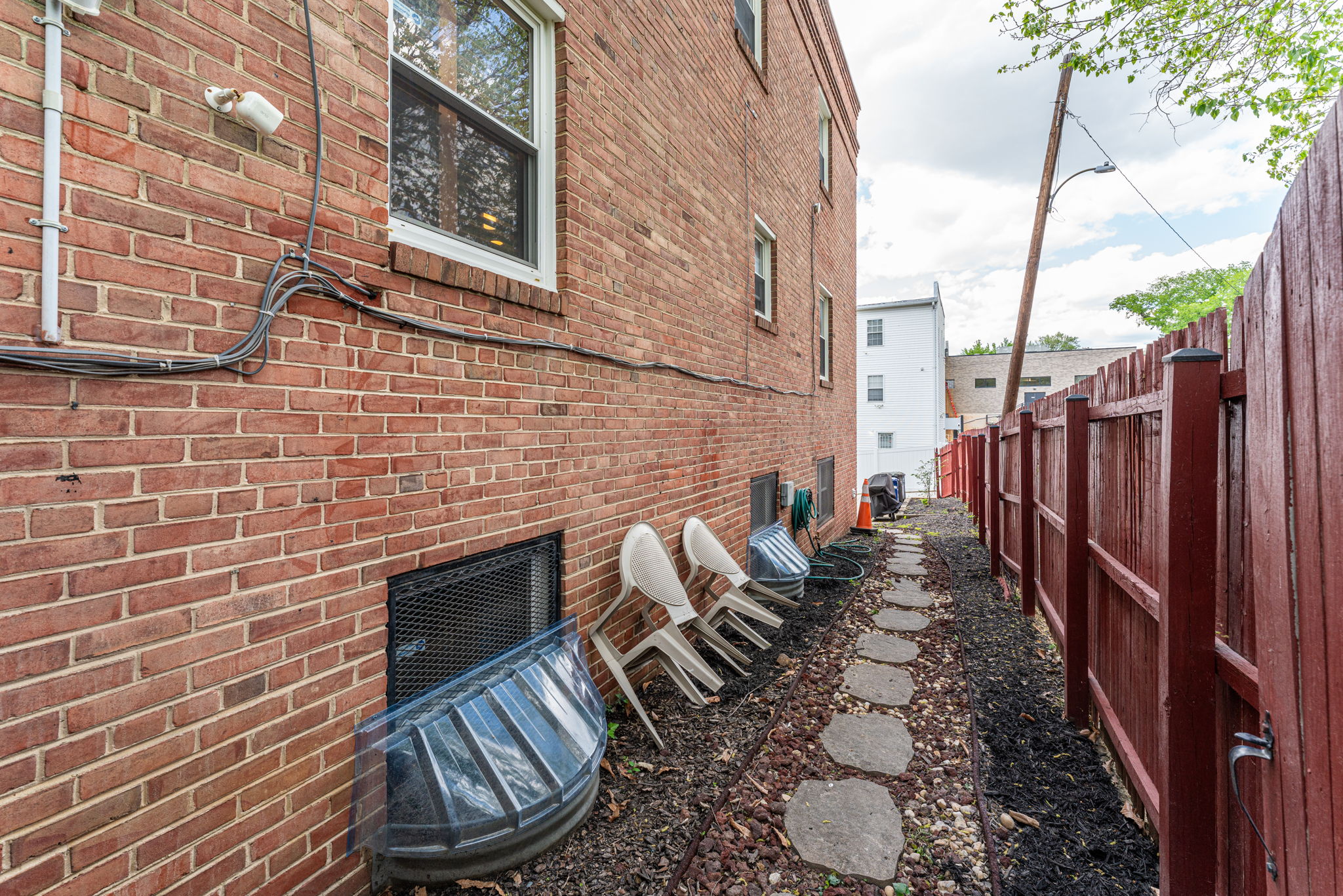 2256 S St SE 00005