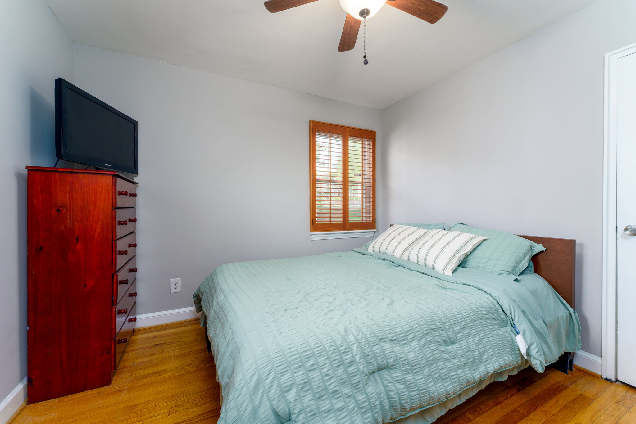 2256 S St SE 00021