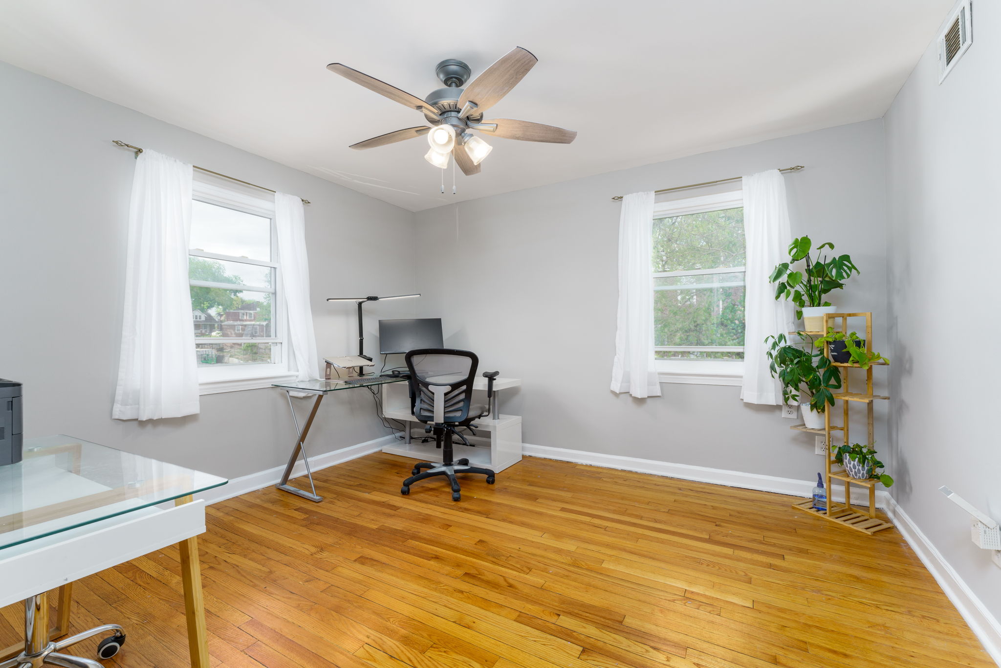 2256 S St SE 00026