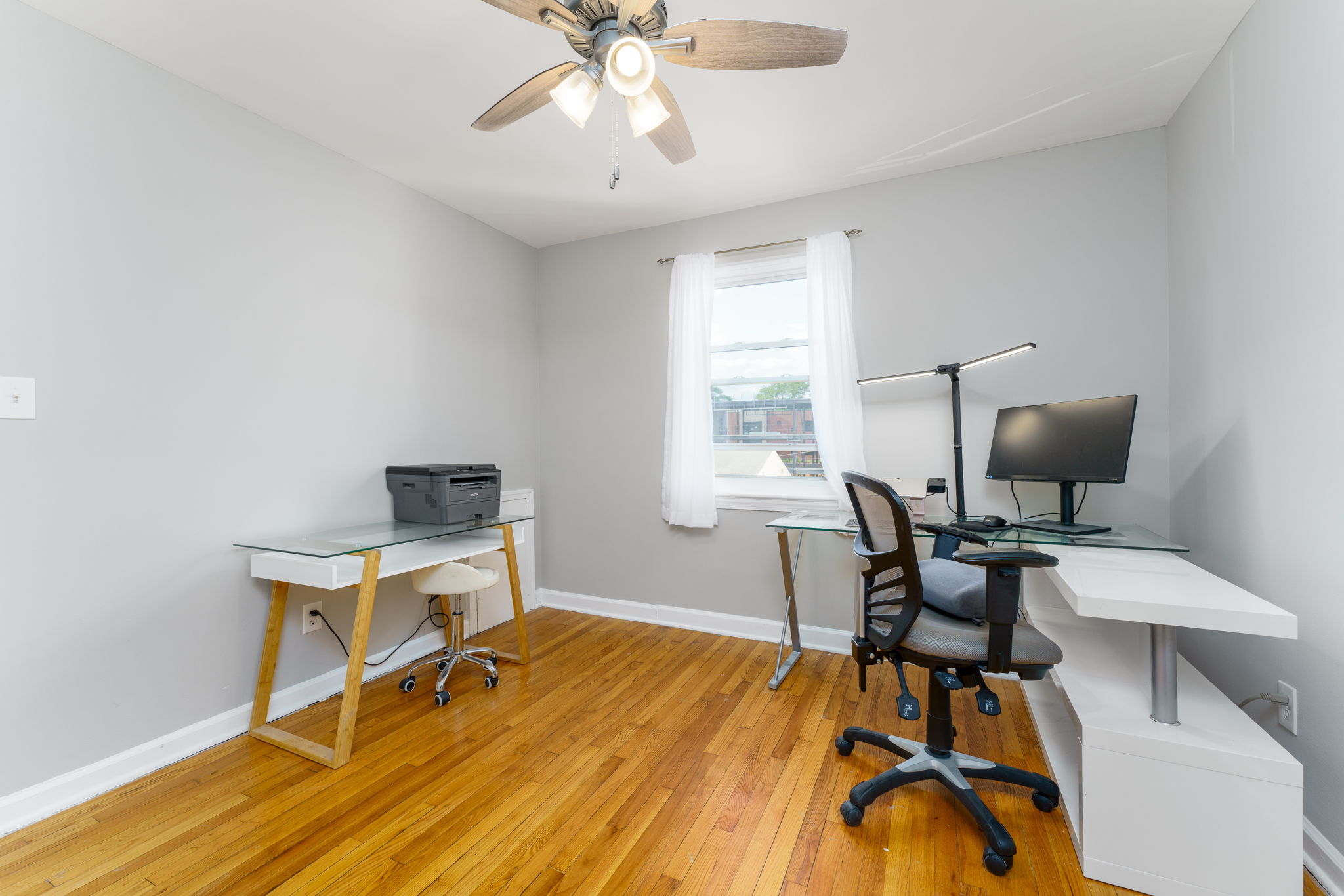 2256 S St SE 00027