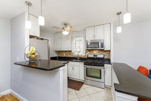2256 S St SE 00009