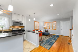 2256 S St SE 00012