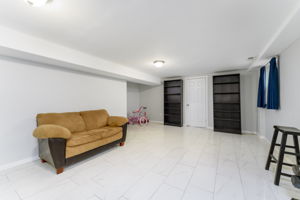 2256 S St SE 00016