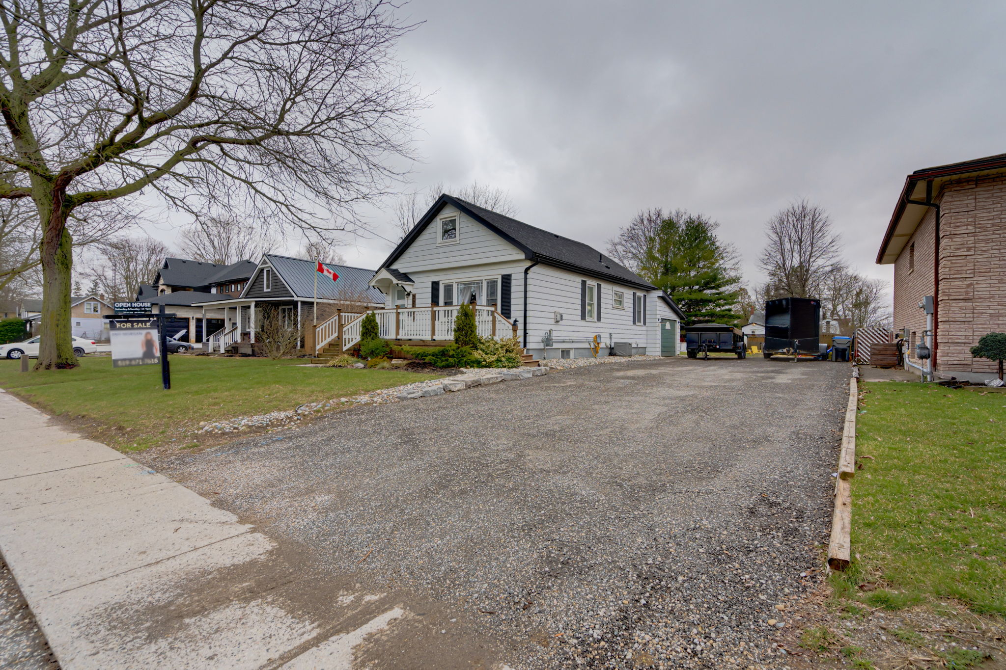 22579 Adelaide Rd, Mount Brydges, ON N0L 1W0 TourMe.ca / Lemontree