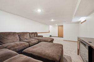  Photo 37