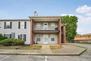Lebanon Pike 40-S2904-004.jpg