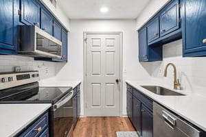 Lebanon Pike 40-S2904-012.jpg