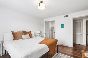 Lebanon Pike 40-S2904-025.jpg