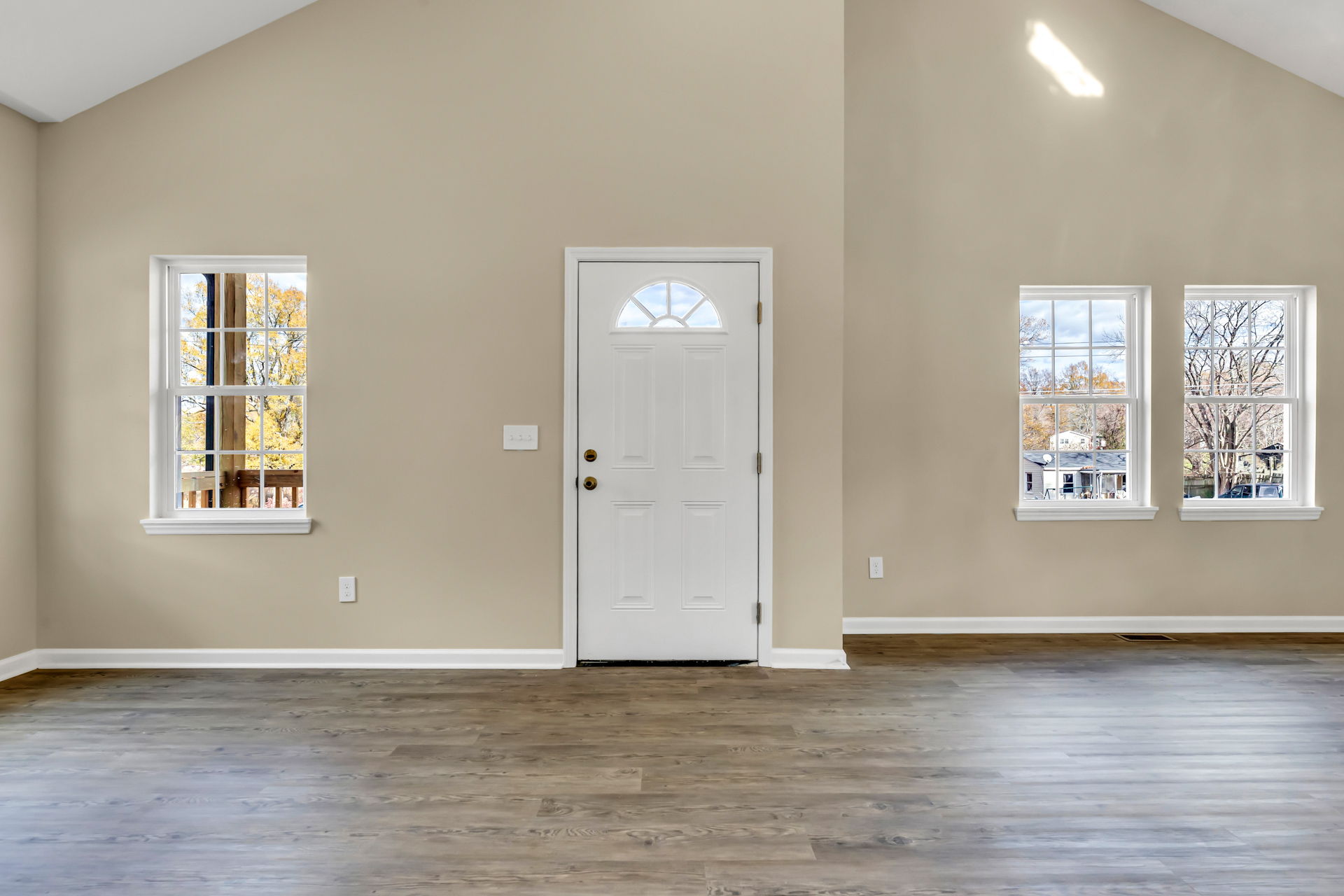 2258 Melrose Dr, Burlington, NC 27217, USA Photo 4