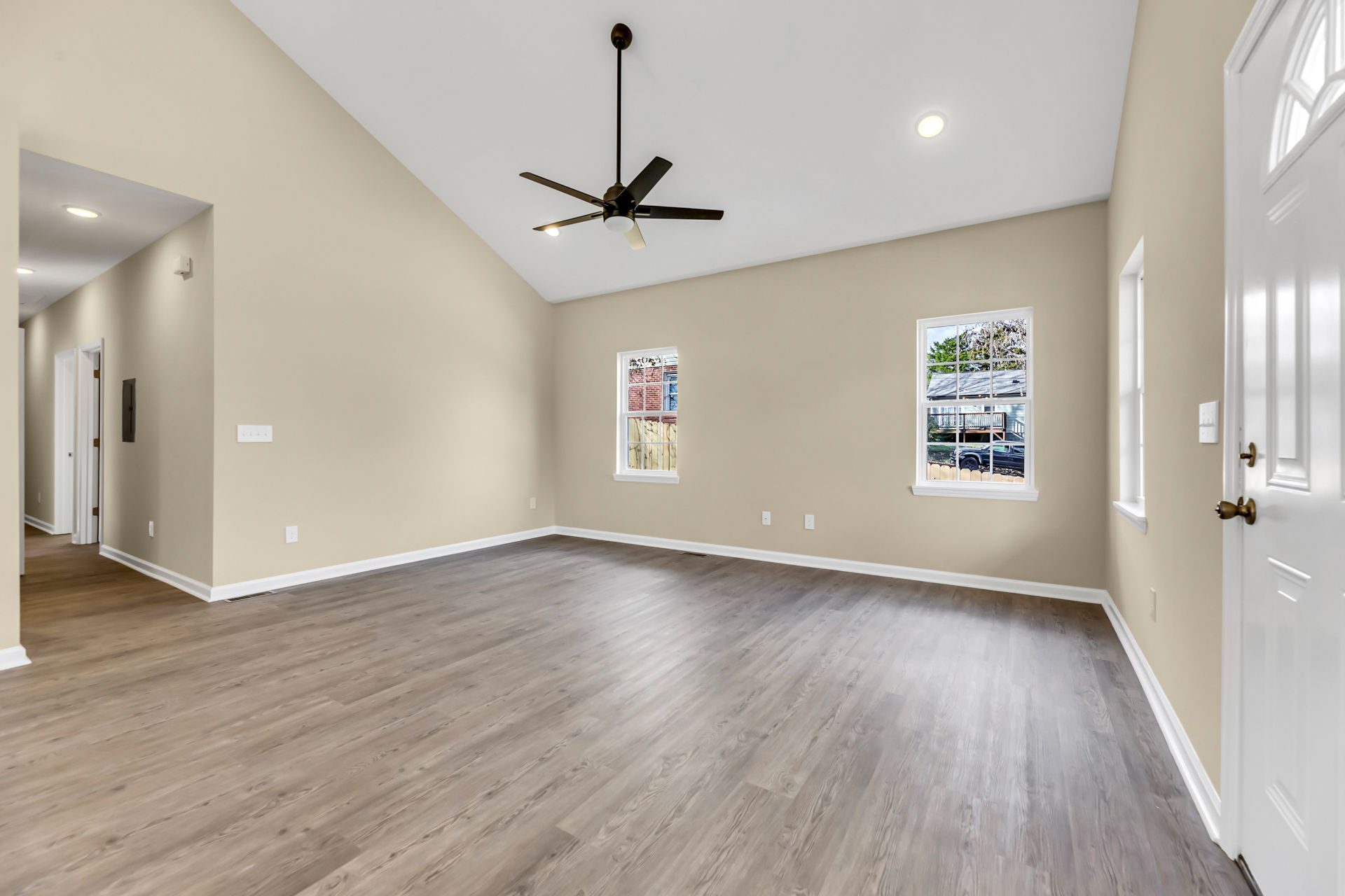 2258 Melrose Dr, Burlington, NC 27217, USA Photo 8