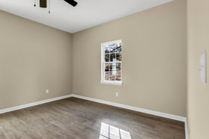 2258 Melrose Dr, Burlington, NC 27217, USA Photo 16