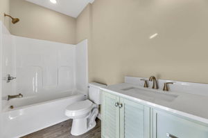 2258 Melrose Dr, Burlington, NC 27217, USA Photo 19