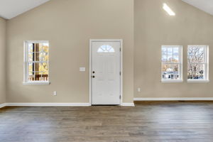 2258 Melrose Dr, Burlington, NC 27217, USA Photo 3