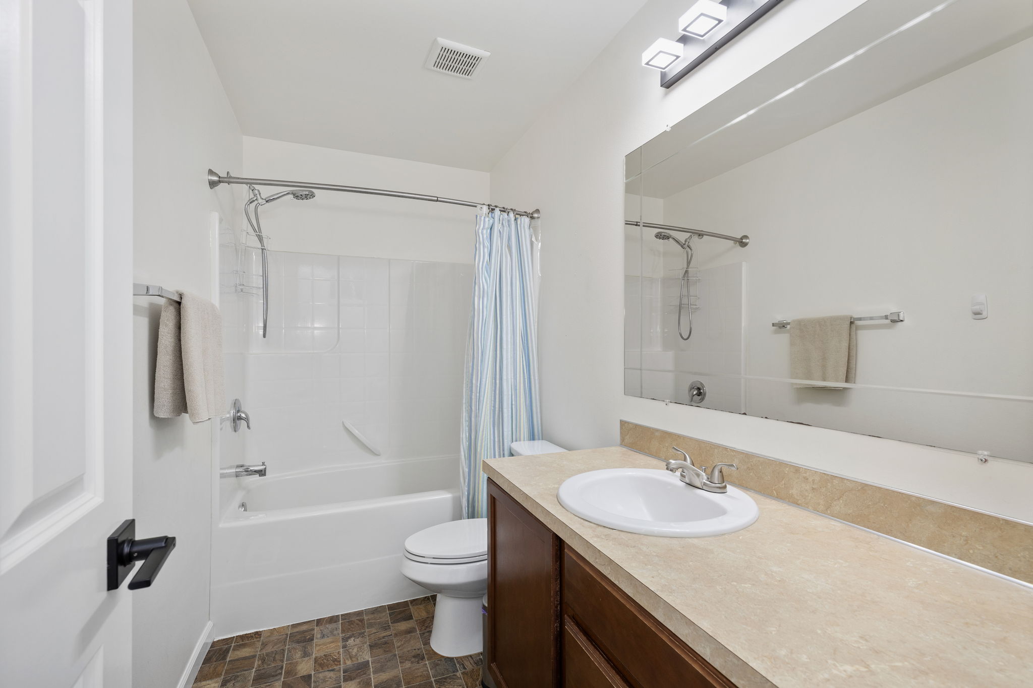 Main level guest bath.